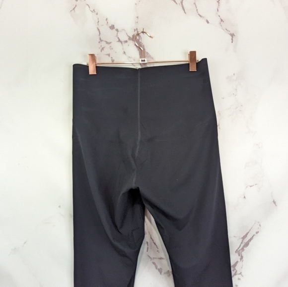 Everlane Legging The Perform Sculpt Seamless Black 26 Inseam - Picture 10 of 13